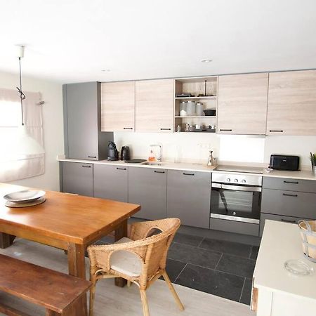 Apartament Central Amb Terrassa Alp Exteriör bild