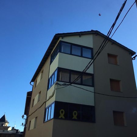 Apartament Central Amb Terrassa Alp Exteriör bild