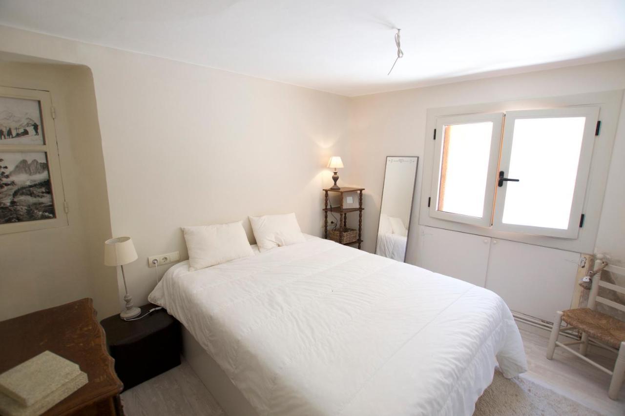Apartament Central Amb Terrassa Alp Exteriör bild
